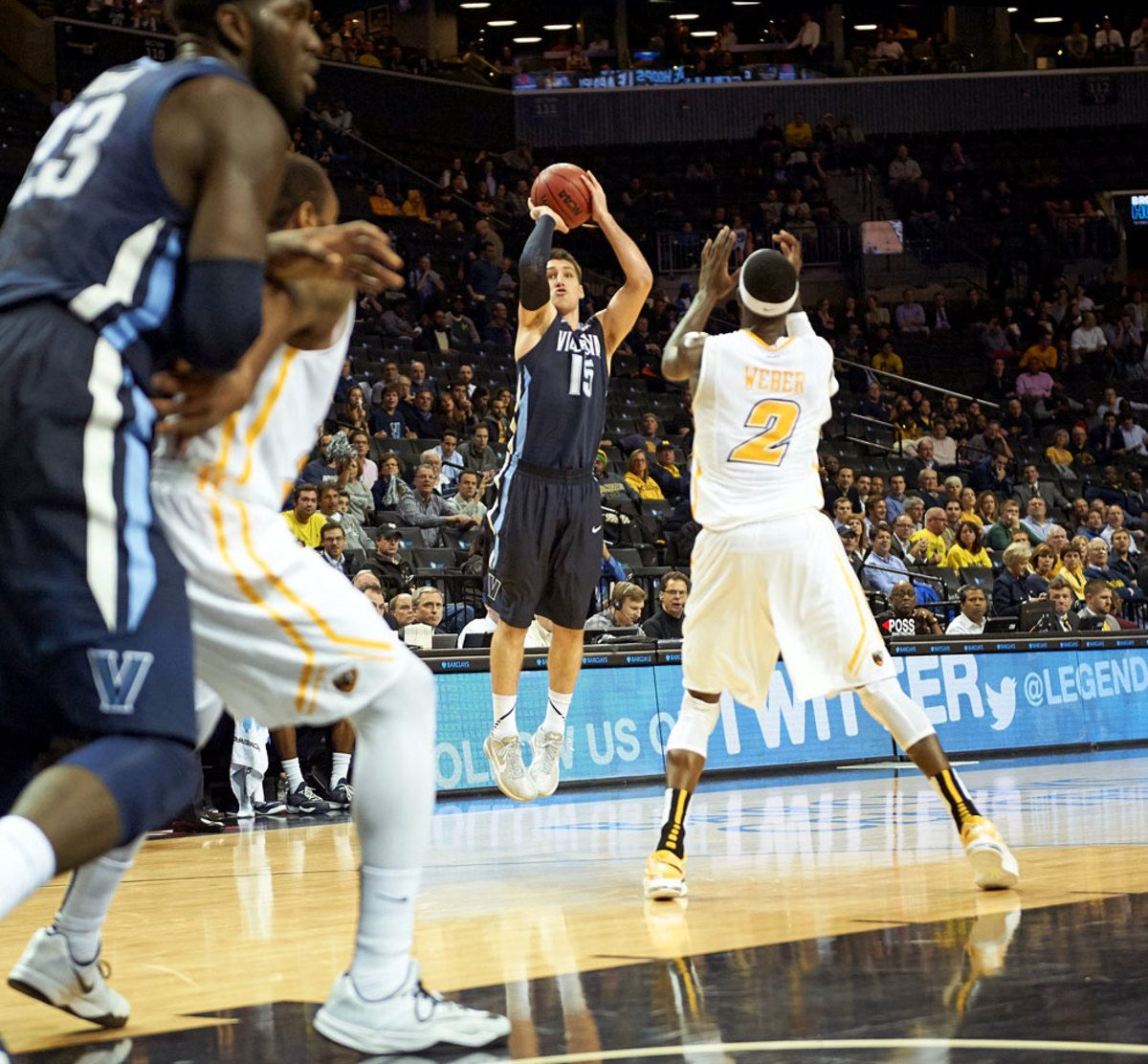Ryan-Arcidiacono-X158975_TK1_0100.jpg